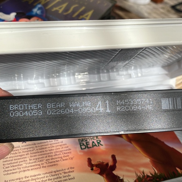 VHS 2 VIDEOS WALT DISNEY MASTERPIECE FANTASIA AND BROTHER BEAR THX CERTIFIED - Picture 11 of 14